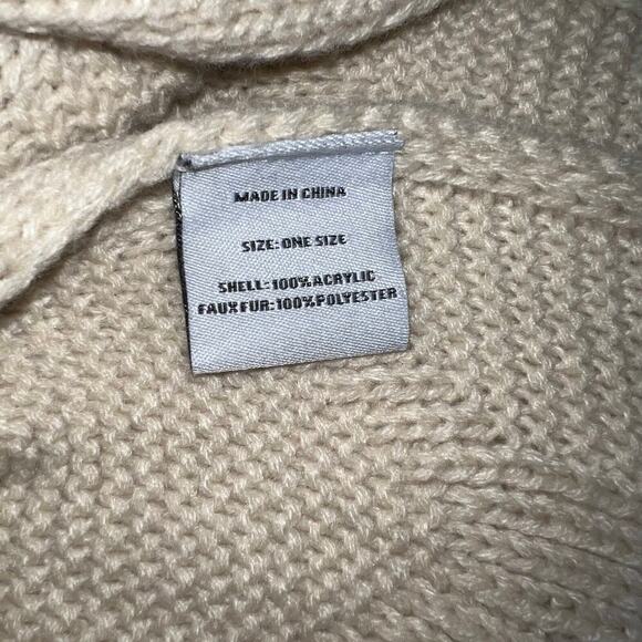 Womens Waffle Knit Faux Fur Pom-Pom Y2K Cream Soft Cozy Winter Shawl/Scarf - Picture 6 of 7